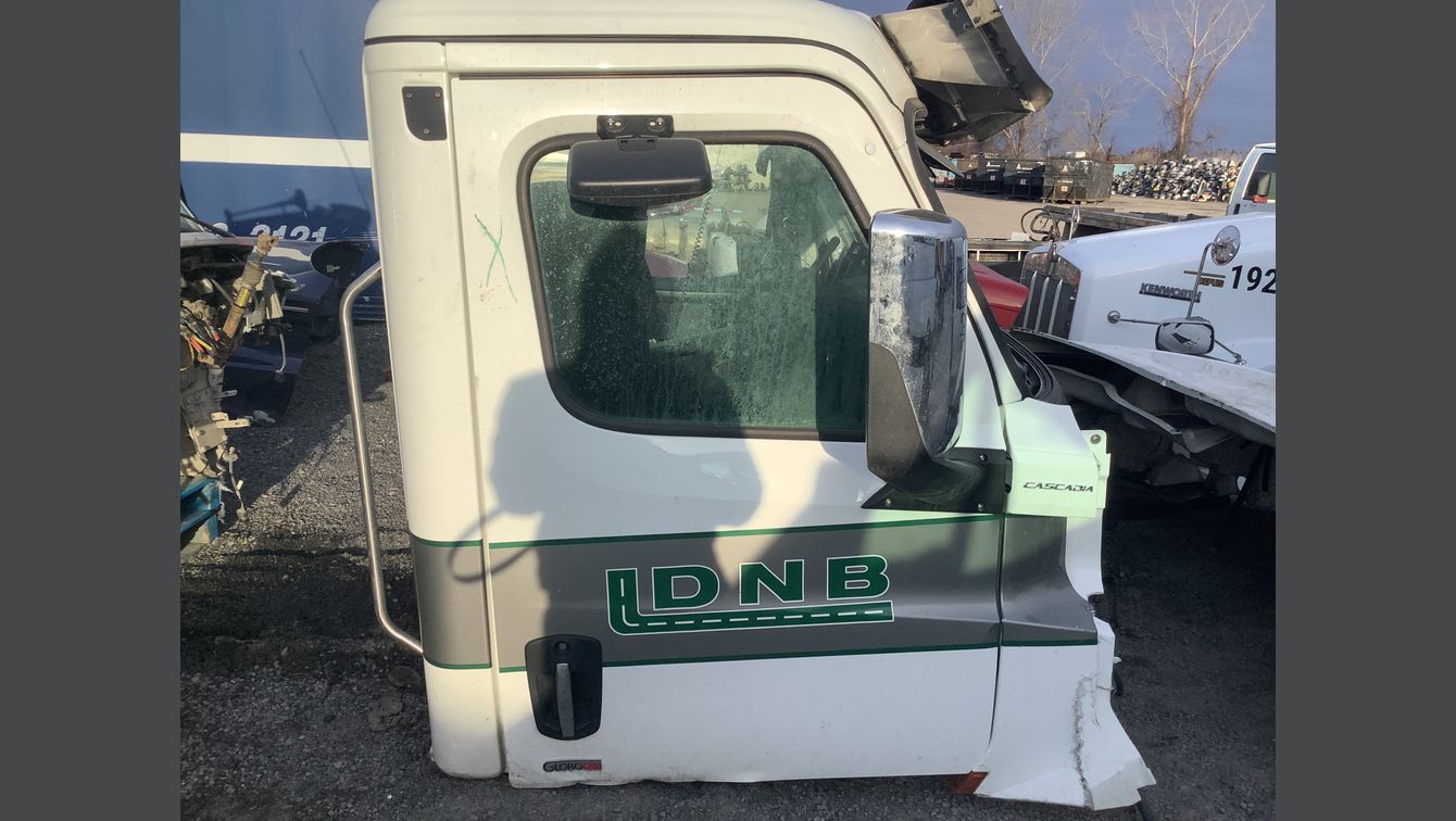 2026 FREIGHTLINER CASCADIA