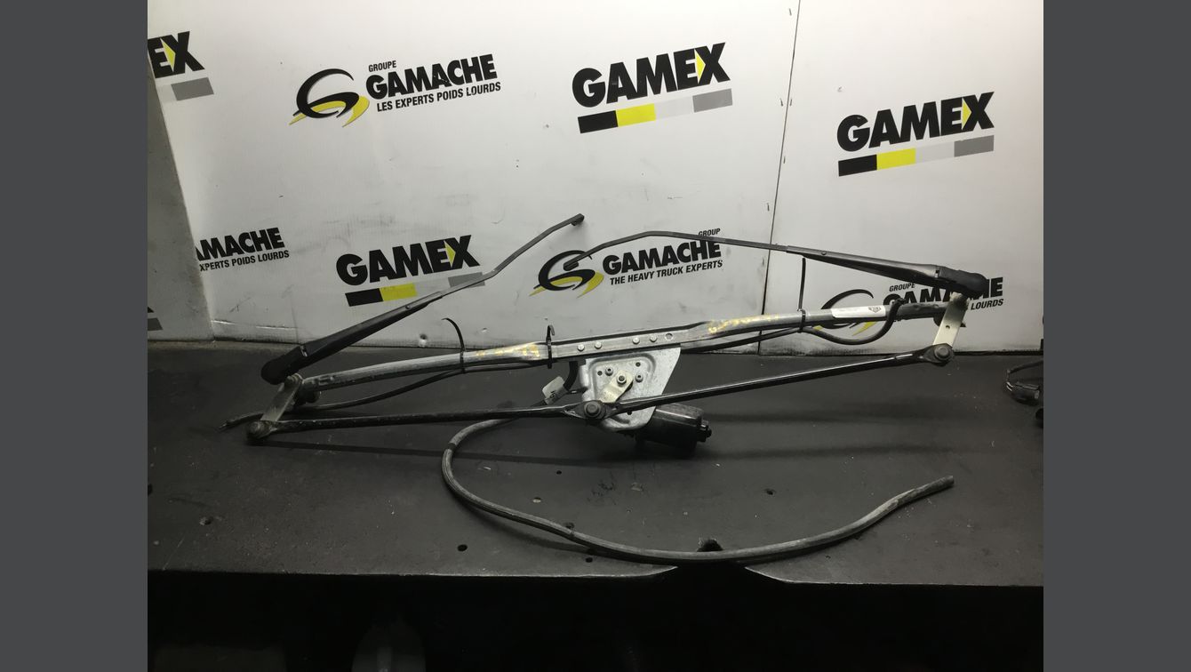 2023 FREIGHTLINER M2 106