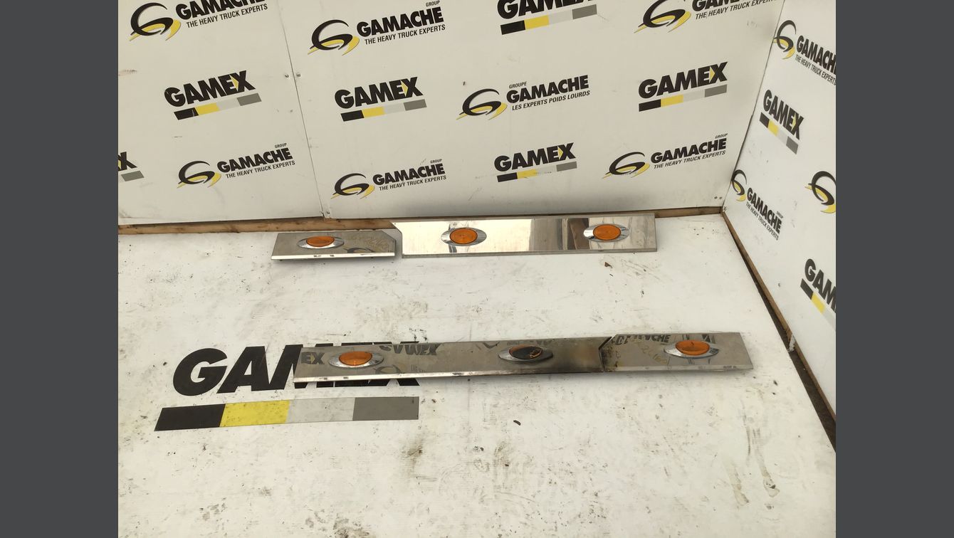 2016 FREIGHTLINER 122SD