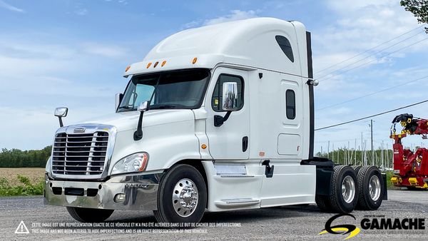 2016 FREIGHTLINER CASCADIA  main image