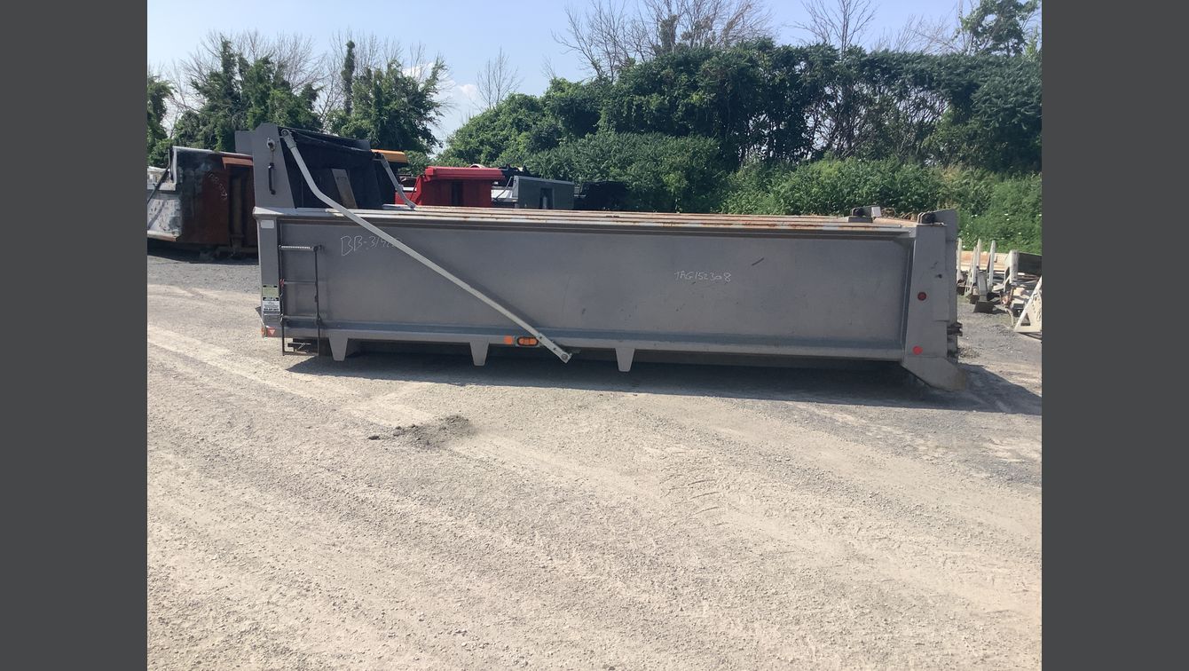 LANAU 20X46X46 20,6′ 8,4-1/2″ 2019