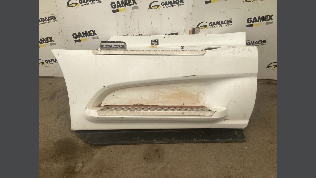 2019 INTERNATIONAL LT625