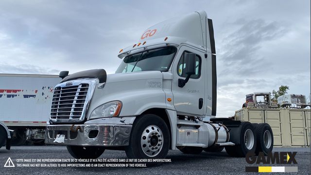 2015 FREIGHTLINER CASCADIA