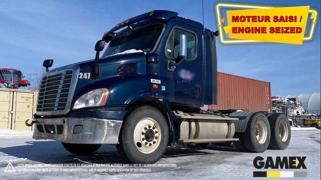 2013 FREIGHTLINER CASCADIA