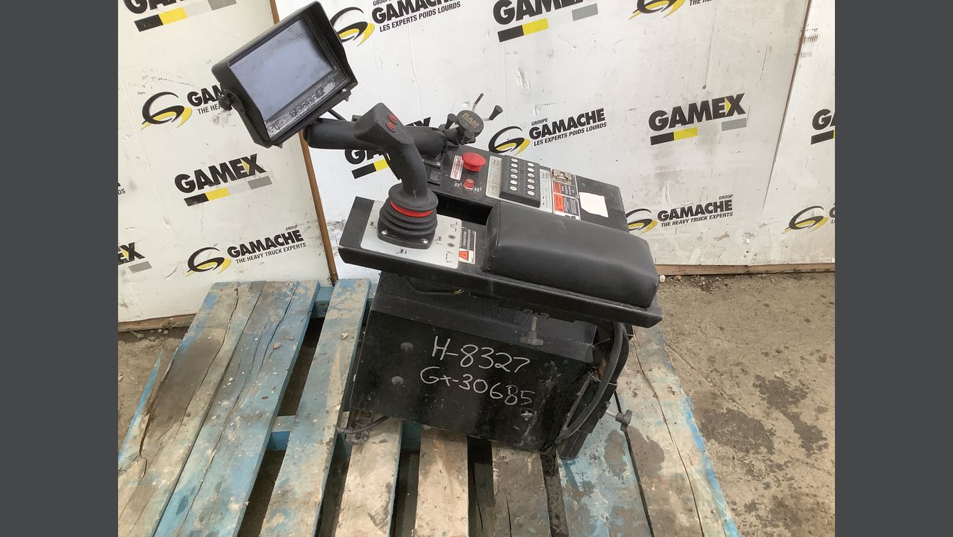 2016 FREIGHTLINER M2