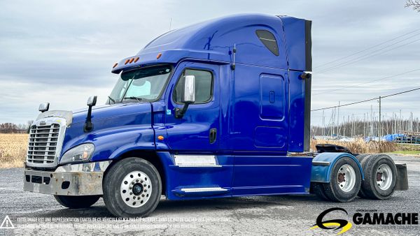 2016 FREIGHTLINER CASCADIA main image