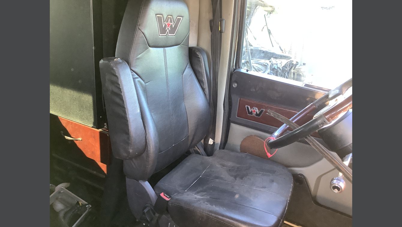2016 WESTERN STAR 4900