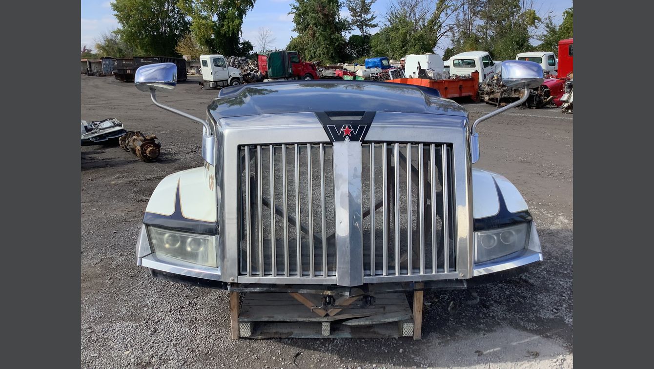 2018 WESTERN STAR 5700XE