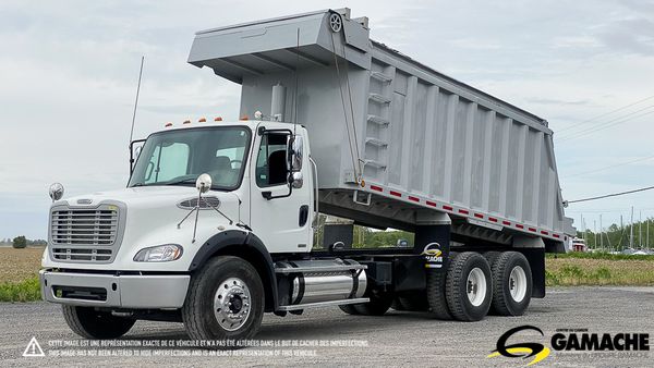 2012 FREIGHTLINER M2 112 main image
