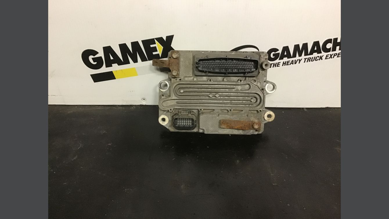 2014 FREIGHTLINER CASCADIA 