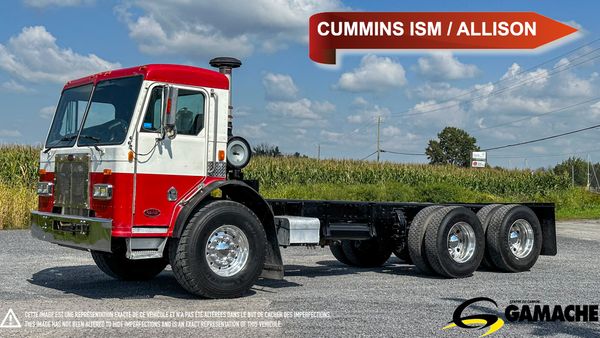 2007 PETERBILT 320 main image