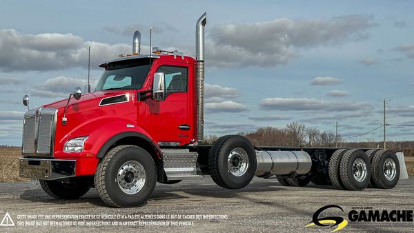 2023 KENWORTH T880 main image