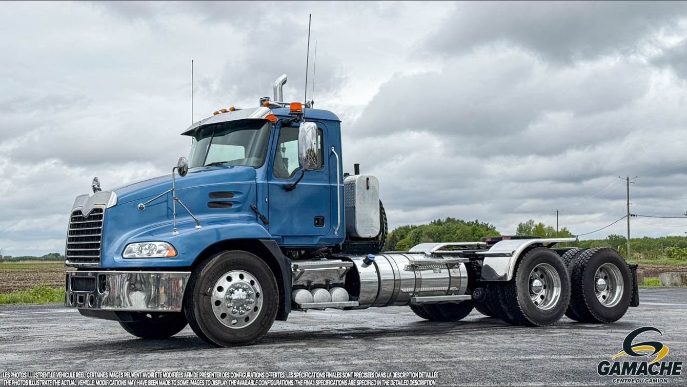 MACK CXU613 PINNACLE 2016