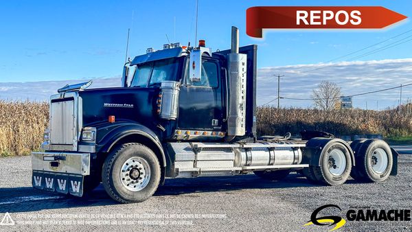 2016 WESTERN STAR 4900FA main image