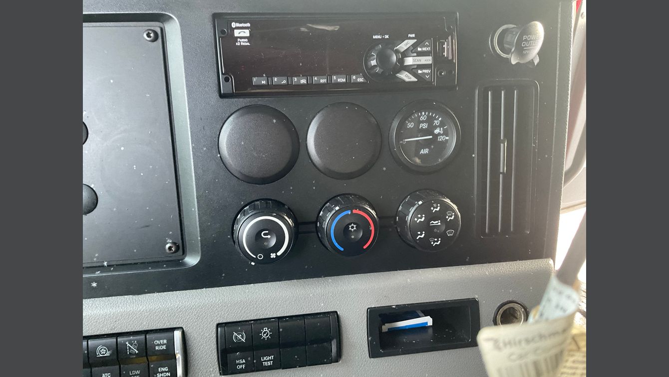 2020 FREIGHTLINER CASCADIA 