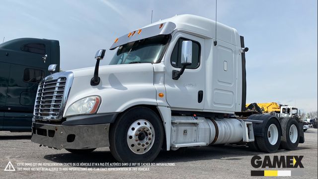 2013 FREIGHTLINER CASCADIA
