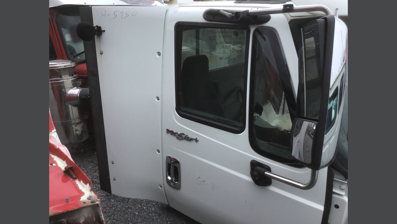 2013 INTERNATIONAL PROSTAR