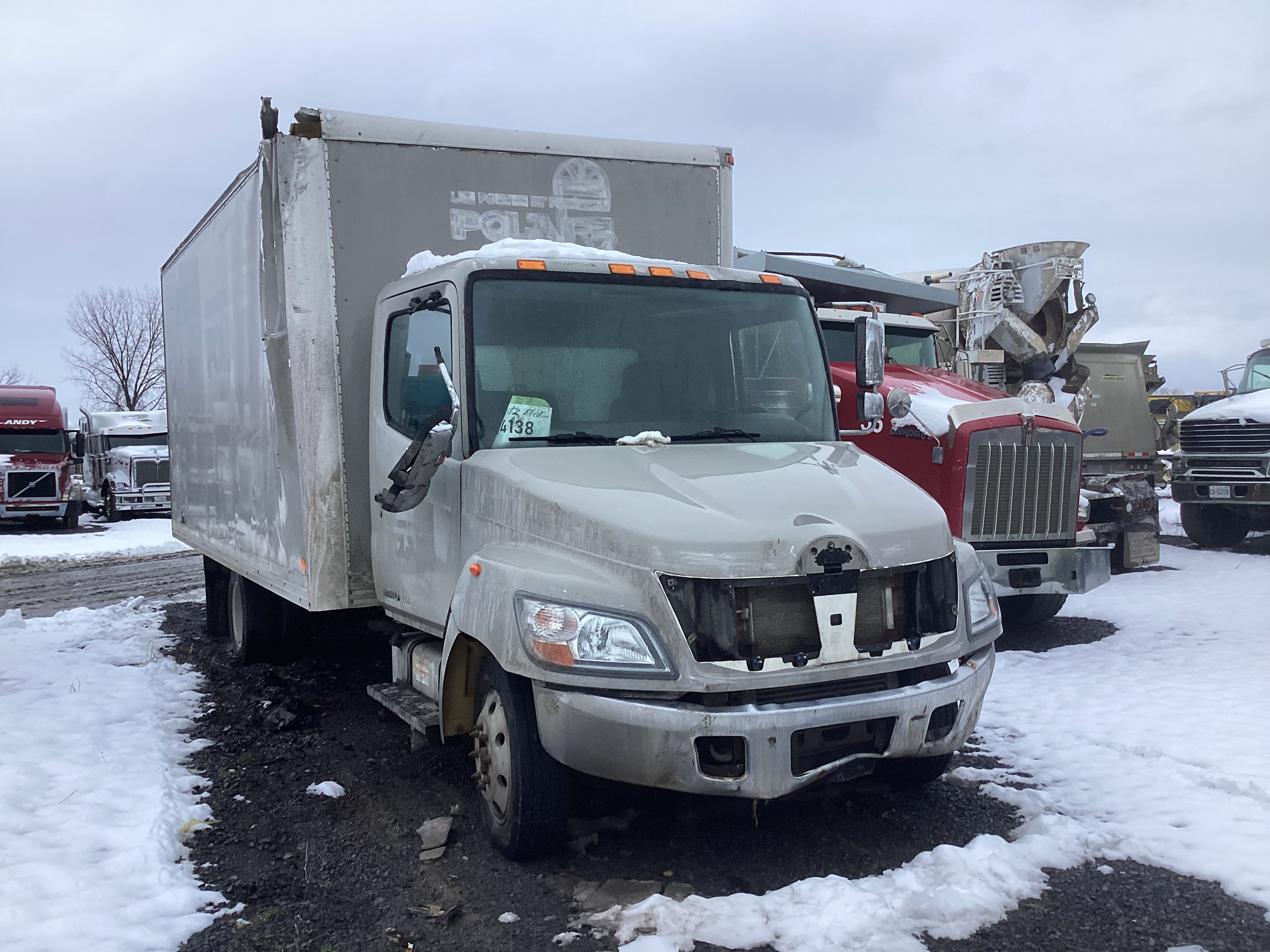 HINO 185 2010 GX-32297 | Used Heavy Duty Trucks | Canada
