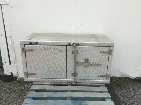 N/D TREBOR  main image