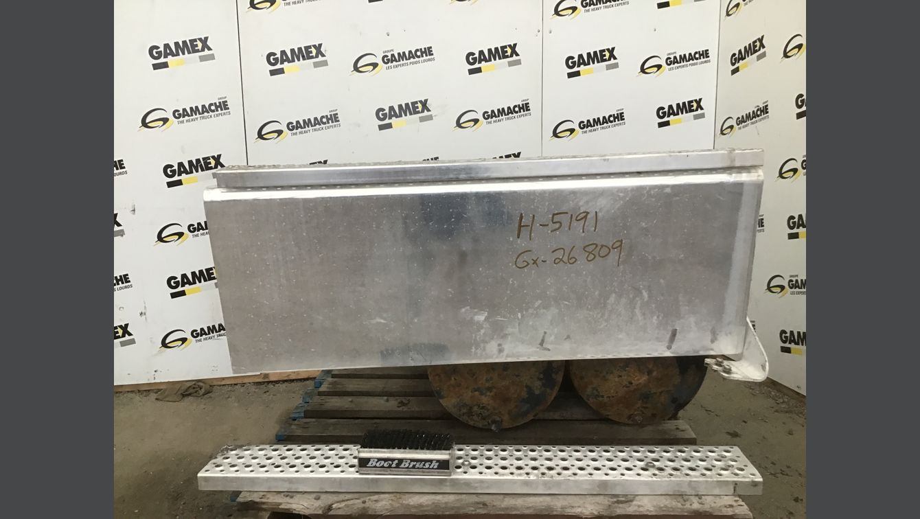 2017 INTERNATIONAL 9900