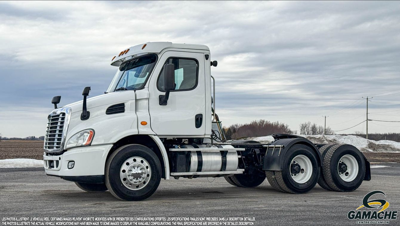 FREIGHTLINER CASCADIA 2016